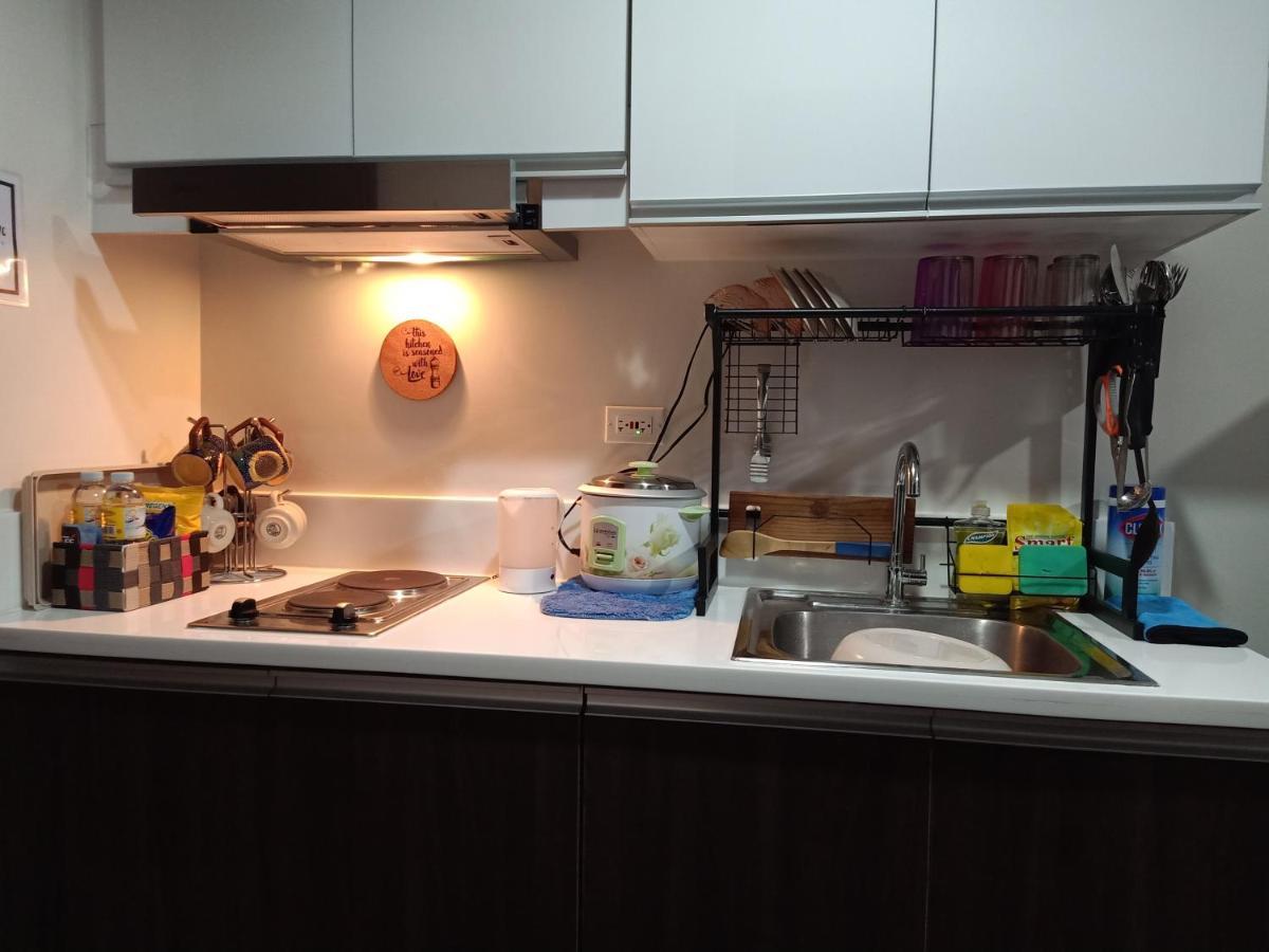Marivic's Place At Air Residences Makati Manila